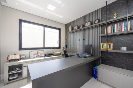 8_photo/94dce5b825.ceff8192393c33de-ATLAS-3dc06f32-442c-4855-8e67-7b5b6da76fa8.jpg de casa à venda com 4 quartos, 416m² em Jardim Social, Curitiba