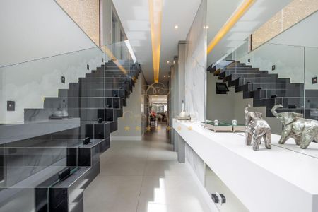 2_photo/94dce5b825.ceff8192393c33de-ATLAS-4f3e1758-fa24-49e2-977a-977d89dc8096.jpg de casa à venda com 4 quartos, 416m² em Jardim Social, Curitiba