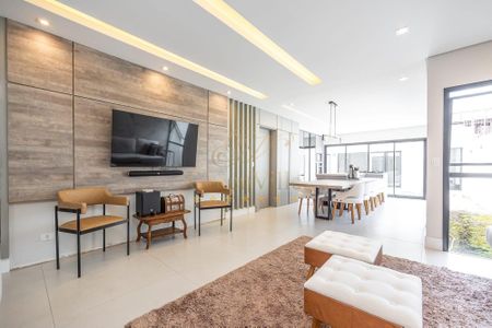 12_photo/94dce5b825.ceff8192393c33de-ATLAS-e227f9ca-5ab3-4d15-a332-6bd417ab9ce8.jpg de casa à venda com 4 quartos, 416m² em Jardim Social, Curitiba