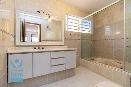 9_photo/94dce5b899.46ae6cbe0761d4fa-ATLAS-1d6755ed-4b4c-45c7-9bc8-62eef3e3b1cb.jpg de casa à venda com 4 quartos, 208m² em Jardim Social, Curitiba