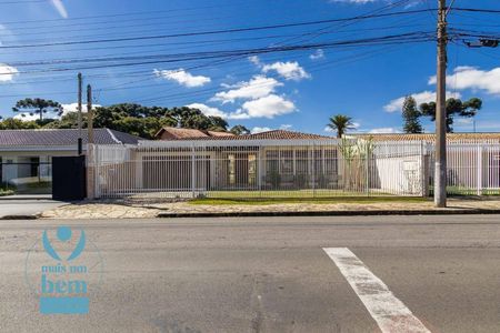 7_photo/94dce5b899.46ae6cbe0761d4fa-ATLAS-3a242346-dc57-4d41-9c30-bc21c7a10389.jpg de casa à venda com 4 quartos, 208m² em Jardim Social, Curitiba