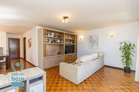 5_photo/94dce5b899.46ae6cbe0761d4fa-ATLAS-c8779d79-8365-4864-b515-bafc252db140.jpg de casa à venda com 4 quartos, 208m² em Jardim Social, Curitiba