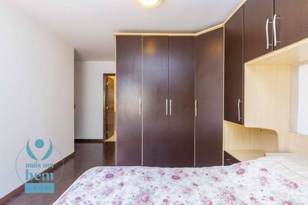 3_photo/94dce5b899.46ae6cbe0761d4fa-ATLAS-e5c07a60-ab49-4617-8082-40f88f839d1c.jpg de casa à venda com 4 quartos, 208m² em Jardim Social, Curitiba