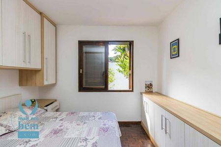 5_photo/94dce5b899.46ae6cbe0761d4fa-ATLAS-ff724465-f747-45eb-8aa5-b4c2ab5f4d3c.jpg de casa à venda com 4 quartos, 208m² em Jardim Social, Curitiba