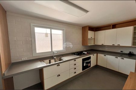 8_photo/94dce5b973.86fa7c56df5ec564-ATLAS-0be6aab3-da8a-47b3-9d08-1ac7fef69f5b.jpg de casa à venda com 3 quartos, 224m² em Jardim Social, Curitiba