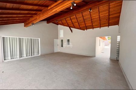 3_photo/94dce5b973.86fa7c56df5ec564-ATLAS-bef2b773-d256-4005-8efa-31496c7ba272.jpg de casa à venda com 3 quartos, 224m² em Jardim Social, Curitiba