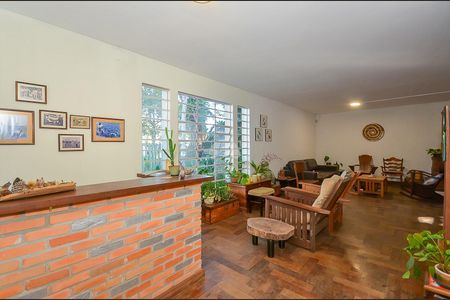 10_photo/94dce5b97d.87979a6cbc0271ba-ATLAS-8ff67661-6c51-4d86-be8d-929d70e803b1.jpg de casa à venda com 3 quartos, 246m² em Jardim Social, Curitiba