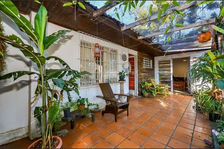 16_photo/94dce5b97d.87979a6cbc0271ba-ATLAS-f4921339-38c8-48b5-a6b7-a43b600b8e98.jpg de casa à venda com 3 quartos, 246m² em Jardim Social, Curitiba