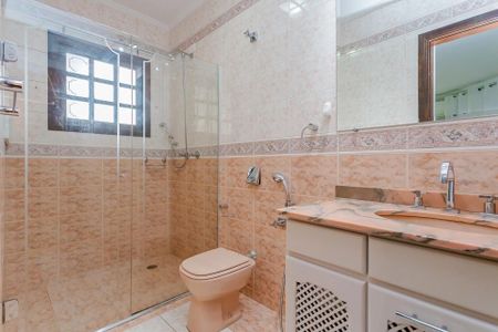 2_photo/94dce5b991.88dcffa138285222-ATLAS-139abb4d-9f9b-4e64-b5c4-229121cd5ae6.jpg de casa à venda com 5 quartos, 410m² em Jardim Social, Curitiba