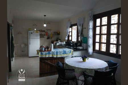 10_photo/94dce5b997.65eb5ceb4e193f27-ATLAS-e3309673-c608-4383-a347-1cf60dbdf7ae.jpg de casa à venda com 4 quartos, 350m² em Jardim Social, Curitiba