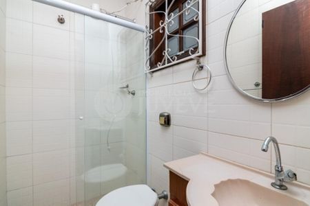 4_photo/94dce5b9e9.f2c8c659ffa0a6bc-ATLAS-318cc747-3fae-4521-bd26-cef615fe066a.jpg de casa para alugar com 4 quartos, 318m² em Jardim Social, Curitiba