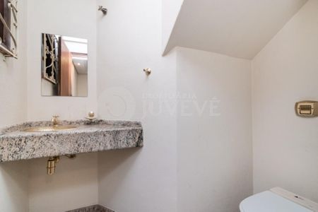 5_photo/94dce5b9e9.f2c8c659ffa0a6bc-ATLAS-5001fc58-017a-4e11-ba1e-d2c9d79147e8.jpg de casa para alugar com 4 quartos, 318m² em Jardim Social, Curitiba