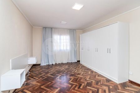 18_photo/94dce5b9e9.f2c8c659ffa0a6bc-ATLAS-7e83a490-b6ca-47ef-8181-96b73b6fcd57.jpg de casa à venda com 4 quartos, 318m² em Jardim Social, Curitiba