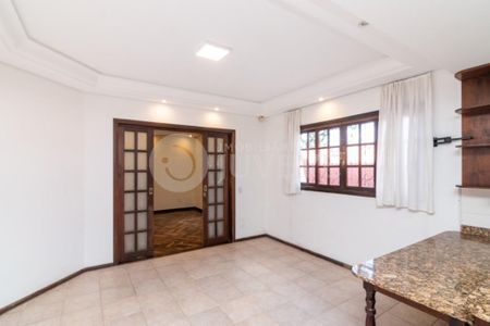 8_photo/94dce5b9e9.f2c8c659ffa0a6bc-ATLAS-978bddee-9c21-4528-8088-adafd28c417d.jpg de casa à venda com 4 quartos, 318m² em Jardim Social, Curitiba