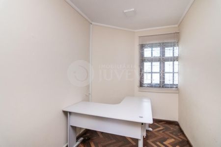 16_photo/94dce5b9e9.f2c8c659ffa0a6bc-ATLAS-ce5fc9d9-a2a7-4507-83c9-4f10333159b7.jpg de casa à venda com 4 quartos, 318m² em Jardim Social, Curitiba