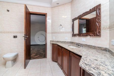 24_photo/94dce5b9e9.f2c8c659ffa0a6bc-ATLAS-ee1cd6d7-75de-450b-809c-2827105ddce5.jpg de casa à venda com 4 quartos, 318m² em Jardim Social, Curitiba