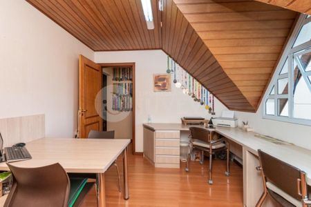 8_photo/94dce5ba5d.b953855f0d0aed54-ATLAS-1d05dbdb-75d5-4fa1-863b-604afb67fa57.jpg de casa à venda com 2 quartos, 158m² em Jardim Social, Curitiba