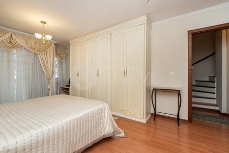 10_photo/94dce5ba5d.b953855f0d0aed54-ATLAS-77bc83a2-7a2f-4f0e-85ba-120c76fc0a5f.jpg de casa à venda com 2 quartos, 158m² em Jardim Social, Curitiba