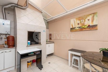 6_photo/94dce5ba5d.b953855f0d0aed54-ATLAS-d40bb1ee-bc73-4b33-be6e-398b19e141ad.jpg de casa à venda com 2 quartos, 158m² em Jardim Social, Curitiba