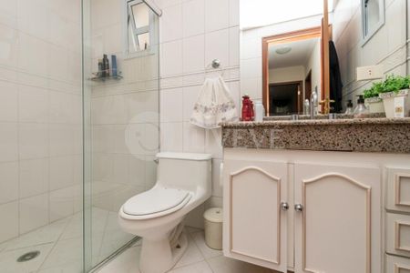 6_photo/94dce5ba5d.b953855f0d0aed54-ATLAS-e603dca6-168a-41ba-8fd5-c7c9f56e5b48.jpg de casa à venda com 2 quartos, 158m² em Jardim Social, Curitiba