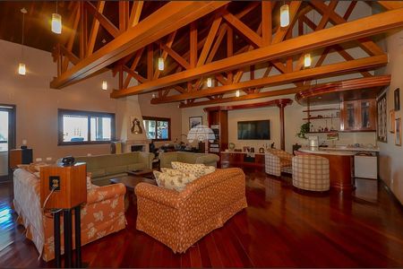 11_photo/94dce5ba75.5138e2b24b90eb69-ATLAS-3609d64a-69a5-4e9b-ae0b-a6e67749aeab.jpg de casa à venda com 4 quartos, 416m² em Jardim Social, Curitiba