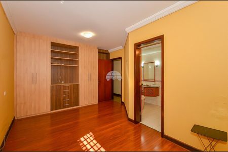 12_photo/94dce5ba75.5138e2b24b90eb69-ATLAS-d1f98da1-b380-4fe8-be4f-cc865a54f52f.jpg de casa à venda com 4 quartos, 416m² em Jardim Social, Curitiba