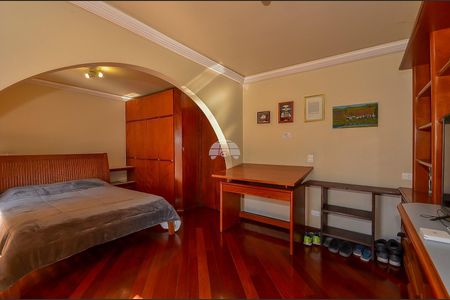 4_photo/94dce5ba75.5138e2b24b90eb69-ATLAS-dae95e3c-5cac-4ddb-9b42-b0bba76a9e84.jpg de casa à venda com 4 quartos, 416m² em Jardim Social, Curitiba