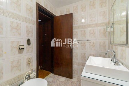 7_photo/94dce5ba75.cd6ac7e963e68f71-ATLAS-8e442faa-fe62-4ee0-b658-5cd9bd797620.jpg de casa à venda com 3 quartos, 250m² em Jardim Social, Curitiba