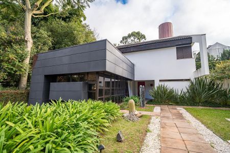 11_photo/94dce5ba89.c2d0365adcb3b71c-ATLAS-7d551947-7dc8-4e90-afca-1de6599b6e18.jpg de casa à venda com 4 quartos, 298m² em Jardim Social, Curitiba