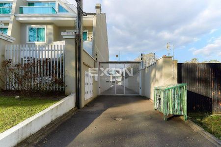 2_photo/94dce5baff.98a2f1197ddc2320-ATLAS-36e9b20f-9b72-4363-8f2b-af287c337a38.jpg de casa à venda com 4 quartos, 175m² em Jardim Social, Curitiba