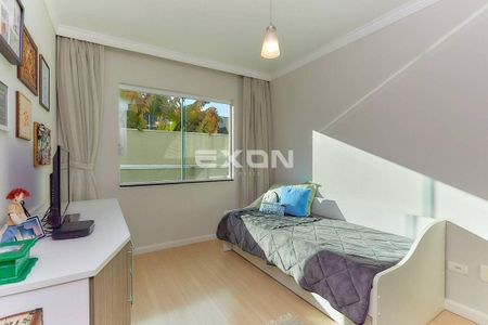 27_photo/94dce5baff.98a2f1197ddc2320-ATLAS-6fcb032f-72d1-4eb3-863b-92b329b4a37c.jpg de casa à venda com 4 quartos, 175m² em Jardim Social, Curitiba