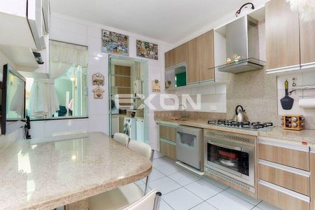 11_photo/94dce5baff.98a2f1197ddc2320-ATLAS-70df09b0-710e-48b5-bf9a-062bcc67adc8.jpg de casa de condomínio à venda com 4 quartos, 175m² em Jardim Social, Curitiba