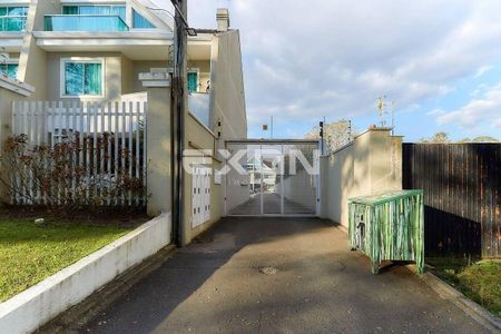 5_photo/94dce5baff.98a2f1197ddc2320-ATLAS-91efca27-907e-4514-aedb-b320ab3329fd.jpg de casa de condomínio à venda com 4 quartos, 175m² em Jardim Social, Curitiba