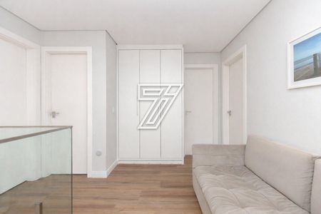 3_photo/94dce5bbc5.2fed7e95ddef69d8-ATLAS-055d929a-c9b0-4e28-9ec3-2c84d4c152e7.jpg de casa à venda com 3 quartos, 335m² em Jardim Social, Curitiba