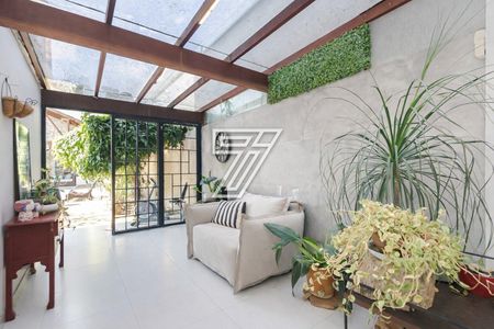 6_photo/94dce5bbc5.2fed7e95ddef69d8-ATLAS-34897434-b0eb-4717-9dfa-b39fec6a2548.jpg de casa à venda com 3 quartos, 335m² em Jardim Social, Curitiba