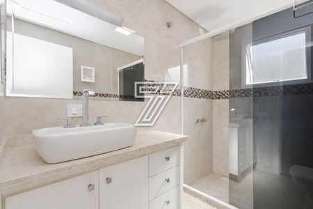 28_photo/94dce5bbc5.2fed7e95ddef69d8-ATLAS-da81eec7-d946-48b2-beee-657e6eb3e550.jpg de casa à venda com 3 quartos, 335m² em Jardim Social, Curitiba