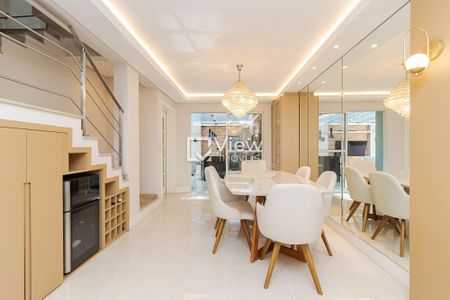 8_photo/94dce5bbf1.2fed7e95ddef69d8-ATLAS-1a1dd012-e40b-45f1-98bf-dd5390a26a31.jpg de apartamento à venda com 5 quartos, 282m² em Jardim Social, Curitiba