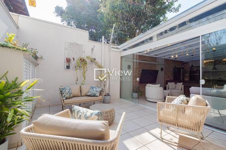 2_photo/94dce5bbf1.2fed7e95ddef69d8-ATLAS-38a34d00-7b3d-43f6-befe-d041537e8ffb.jpg de apartamento à venda com 5 quartos, 282m² em Jardim Social, Curitiba