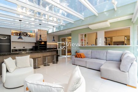 12_photo/94dce5bbf1.2fed7e95ddef69d8-ATLAS-43f65da4-c6d2-4a45-98b3-6c6c82808a6c.jpg de apartamento à venda com 5 quartos, 282m² em Jardim Social, Curitiba