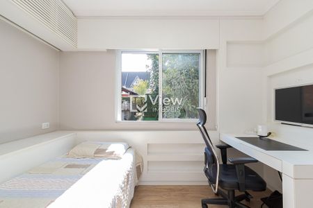 1_photo/94dce5bbf1.2fed7e95ddef69d8-ATLAS-970612a4-6d01-45ec-9183-d44f121e0b4c.jpg de apartamento à venda com 5 quartos, 282m² em Jardim Social, Curitiba