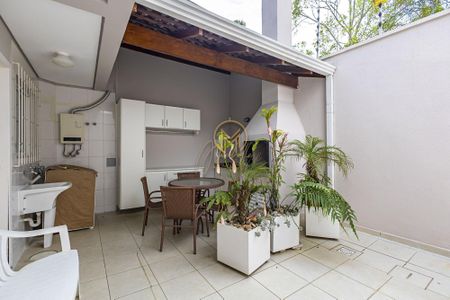 19_photo/94dce5bbf5.a7703fc7cedc068f-ATLAS-282933f4-11d4-4486-a704-d6be6cc800c0.jpg de casa à venda com 4 quartos, 168m² em Jardim Social, Curitiba