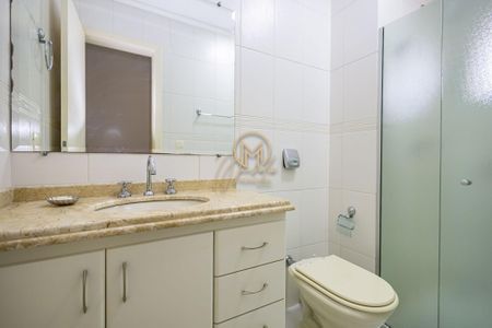 46_photo/94dce5bbf5.a7703fc7cedc068f-ATLAS-3518a20b-3f22-4589-ab1b-15c9f73b8d2e.jpg de casa à venda com 4 quartos, 168m² em Jardim Social, Curitiba