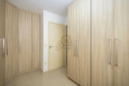 43_photo/94dce5bbf5.a7703fc7cedc068f-ATLAS-5f4cbb5d-faa6-4cb0-a771-4b475417c0b3.jpg de casa à venda com 4 quartos, 168m² em Jardim Social, Curitiba