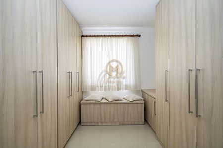 41_photo/94dce5bbf5.a7703fc7cedc068f-ATLAS-7dffaa4b-6d87-4c8f-ac13-ddd2e7c7c440.jpg de casa à venda com 4 quartos, 168m² em Jardim Social, Curitiba