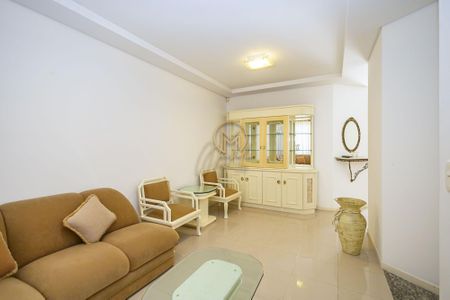 4_photo/94dce5bbf5.a7703fc7cedc068f-ATLAS-a42287d5-eb01-4fac-b9d8-1c0076f35e0c.jpg de casa à venda com 4 quartos, 168m² em Jardim Social, Curitiba