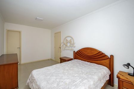 33_photo/94dce5bbf5.a7703fc7cedc068f-ATLAS-ca3f1cb8-4562-4e50-8a10-9c3d4cca8ebf.jpg de casa à venda com 4 quartos, 168m² em Jardim Social, Curitiba