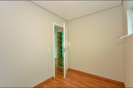 17_photo/94dce5bbff.30b77450442842df-ATLAS-8e134bcd-8545-4274-9d8d-8a71e7029e33.jpg de casa à venda com 4 quartos, 150m² em Jardim Social, Curitiba