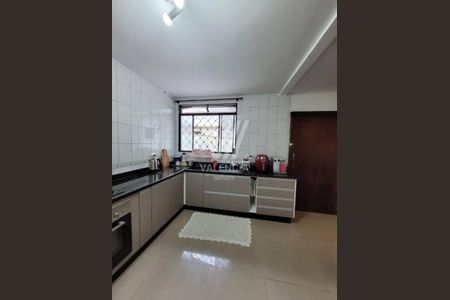 11_photo/94dce5be87.0f0861af4d366a65-ATLAS-5fd7b3f0-a384-4f0f-b806-7cce02e1c076.jpg de casa à venda com 3 quartos, 193m² em Jardim Social, Curitiba