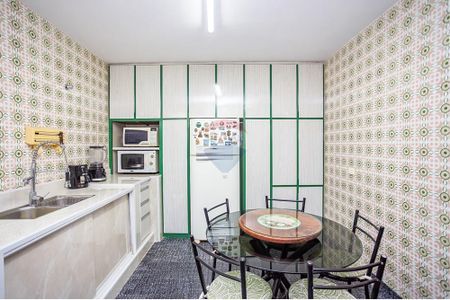 22_photo/94dce5bedb.8c2ca795ebaebe51-ATLAS-3f853511-1e30-41ca-ac93-2e0dd4aa642d.jpg de casa à venda com 4 quartos, 457m² em Jardim Social, Curitiba