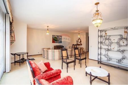9_photo/94dce5bedb.8c2ca795ebaebe51-ATLAS-78023faf-b9de-471e-b5c9-786ea4be347c.jpg de casa à venda com 4 quartos, 457m² em Jardim Social, Curitiba